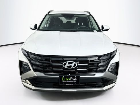 Used 2025 Hyundai Tucson SEL FWD image 2