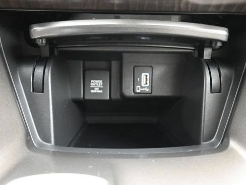 Used 2018 Honda Accord EX-L image 25