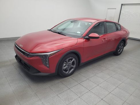 Used 2025 Kia K4 FWD image 2