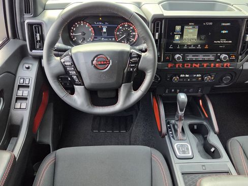 Used 2026 Nissan Frontier PRO-4X w/ Pro-4x Convenience Package AWD/4WD image 16