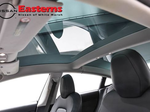 Used 2018 Tesla Model 3 Long Range image 28