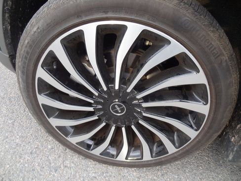 Used 2023 Lincoln Nautilus Black Label w/ Class II Trailer Tow Package image 13