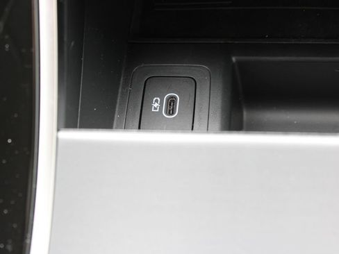 Used 2026 Land Rover Range Rover Evoque S AWD/4WD image 28