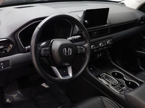 Used 2023 Honda Pilot Elite image 5