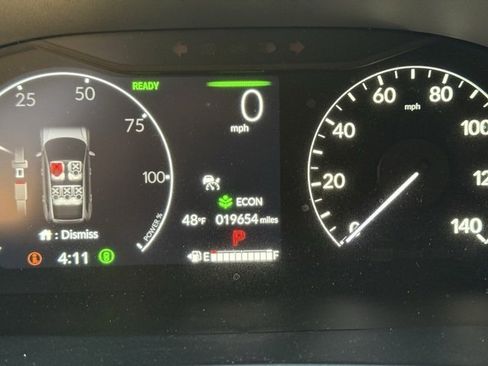 Used 2025 Honda CR-V Sport Touring image 16