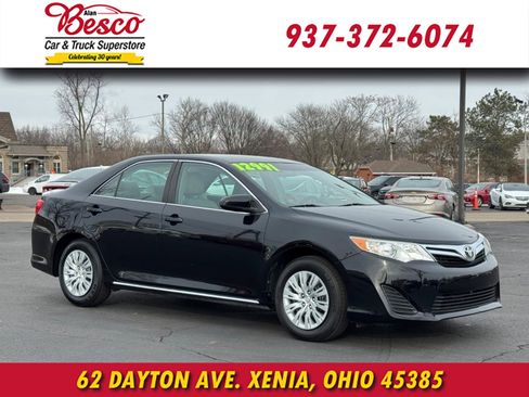Used 2013 Toyota Camry LE image 1