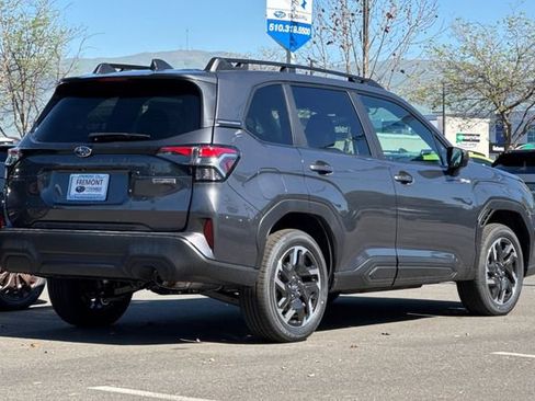 New 2026 Subaru Forester Premium AWD/4WD image 4