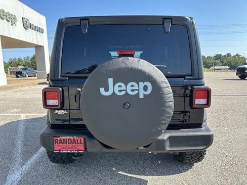 Certified 2022 Jeep Wrangler Unlimited Sport image 7