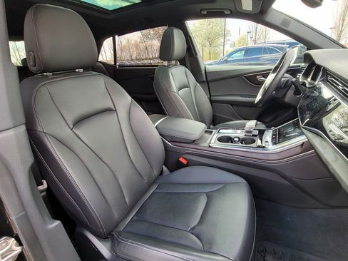 Used 2023 Audi Q8 Prestige w/ Prestige Package AWD/4WD image 24