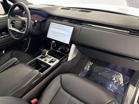 Used 2023 Land Rover Range Rover Long Wheelbase SE AWD/4WD image 31
