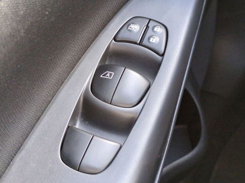 Used 2019 Nissan Sentra SR image 22