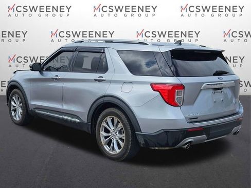 Used 2021 Ford Explorer Limited w/ Equipment Group 301A RWD image 3