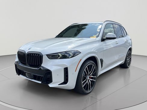 Used 2025 BMW X5 xDrive40i w/ Executive Package AWD/4WD image 1