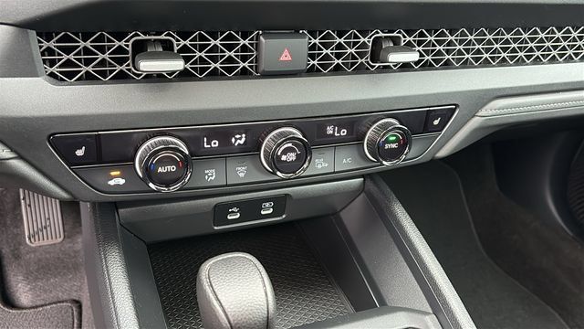 Used 2023 Honda Accord EX image 18