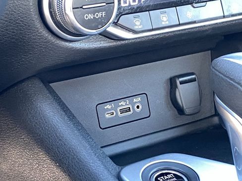 Certified 2023 Nissan Sentra SV w/ All-Weather Package FWD image 21