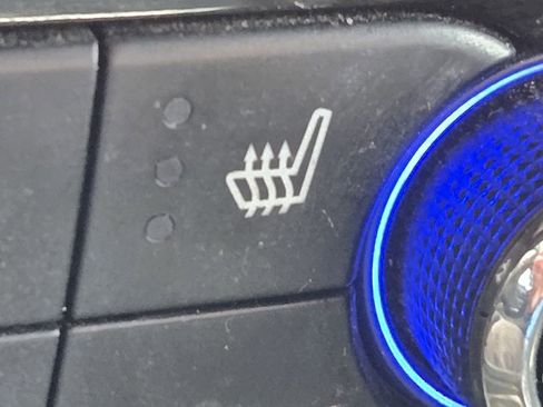 Used 2018 Buick Regal Essence w/ Driver Confidence Package #1 image 8