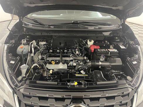 Used 2021 Nissan Kicks SV FWD image 21