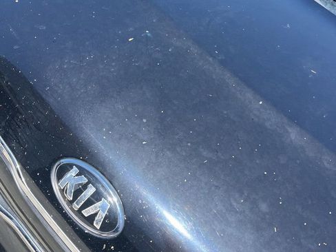 Used 2015 Kia Soul + FWD image 4