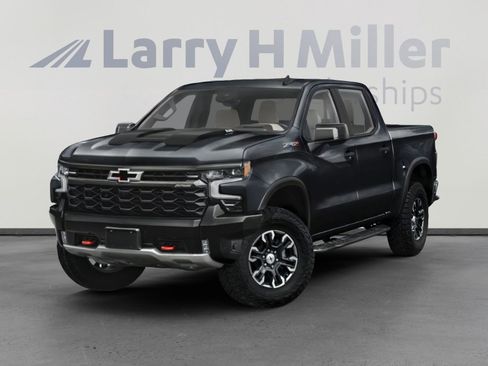 Used 2022 Chevrolet Silverado 1500 ZR2 w/ Technology Package image 4