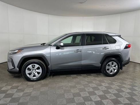 Used 2023 Toyota RAV4 LE image 6
