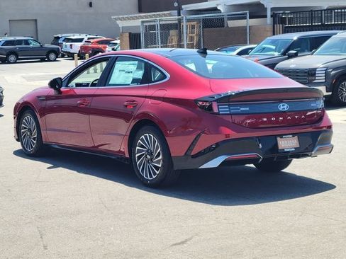 New 2026 Hyundai Sonata SEL FWD image 3
