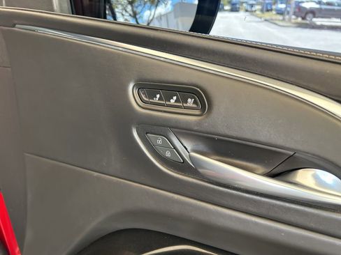 Used 2021 Cadillac Escalade Sport Platinum RWD image 29