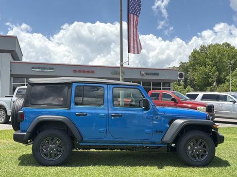 New 2026 Jeep Wrangler Unlimited Sport AWD/4WD image 4