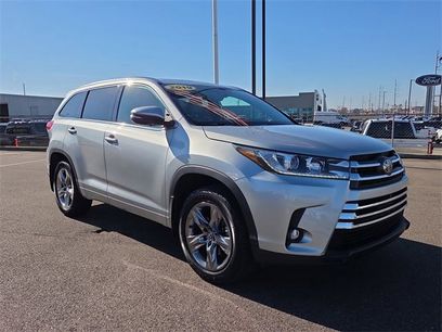Used 2019 Toyota Highlander Limited Platinum