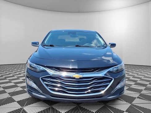Used 2024 Chevrolet Malibu LT FWD image 3