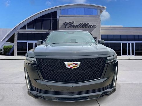 Used 2023 Cadillac Escalade Sport w/ Touring Package AWD/4WD image 2