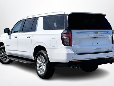 Used 2024 Chevrolet Suburban Premier image 5