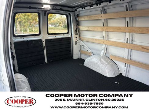 Used 2023 Chevrolet Express 2500 w/ Driver Convenience Package image 19