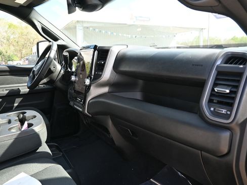 New 2026 RAM 2500 Tradesman AWD/4WD image 23