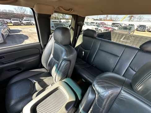 Used 2004 GMC Sierra 1500 SLE w/ Safe And Sound Package image 24