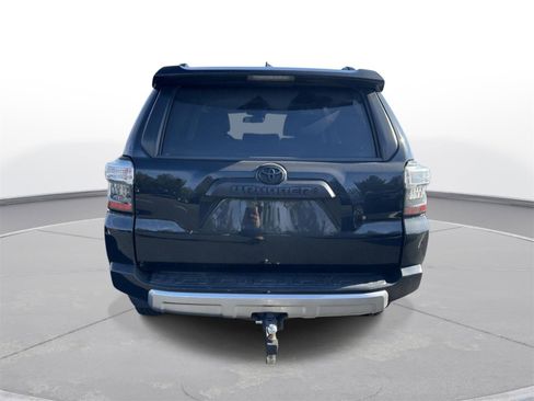 Used 2021 Toyota 4Runner TRD Off-Road image 7