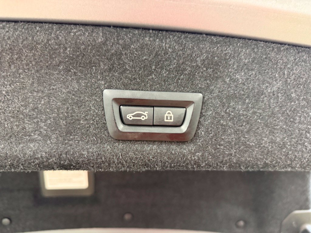 Used 2023 BMW M3 Competition AWD/4WD image 26