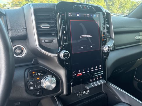 Used 2023 RAM 1500 Laramie AWD/4WD image 36