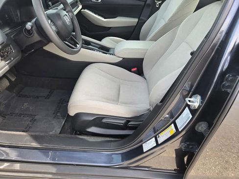 Used 2023 Honda Accord LX image 18