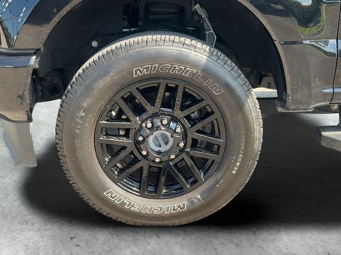 Used 2021 Ford F350 Lariat AWD/4WD image 26