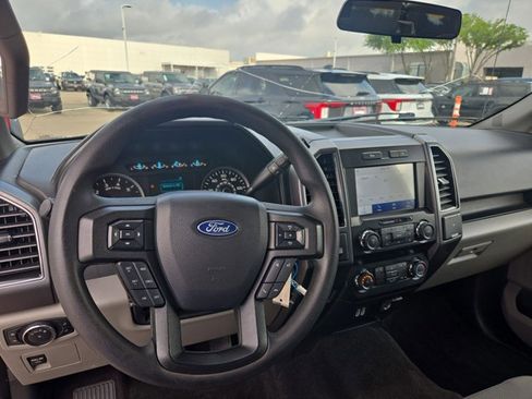 Used 2020 Ford F150 XLT image 10