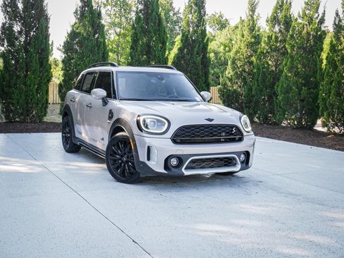 Used 2024 MINI Cooper Countryman S AWD/4WD image 2