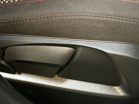 Used 2017 Chevrolet Equinox LS image 11