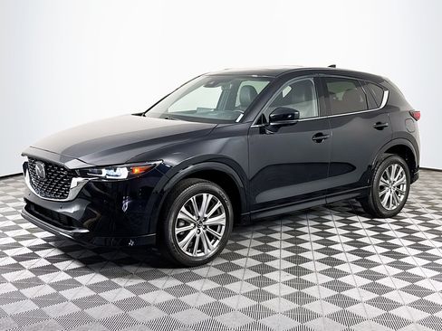 Used 2022 MAZDA CX-5 Signature image 4
