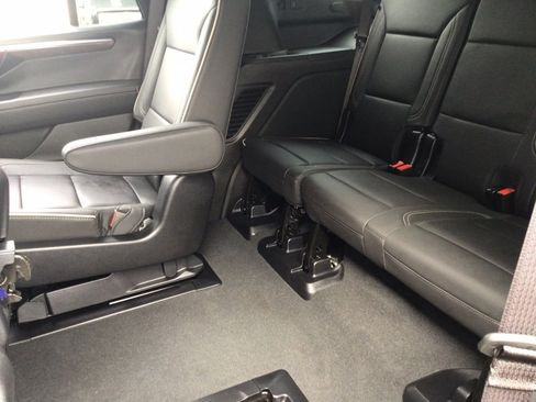 New 2025 Chevrolet Tahoe Premier image 16