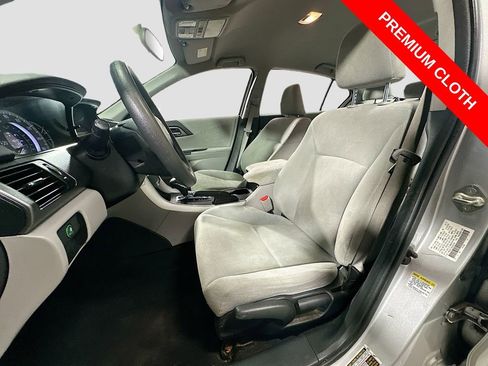 Used 2013 Honda Accord LX image 21
