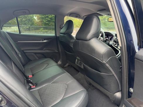 Used 2022 Toyota Camry XSE image 12