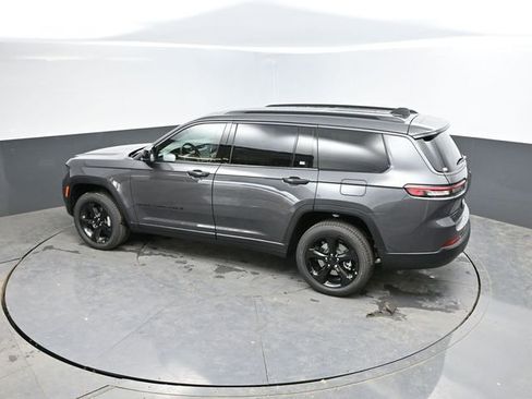 New 2026 Jeep Grand Cherokee L Limited AWD/4WD image 34