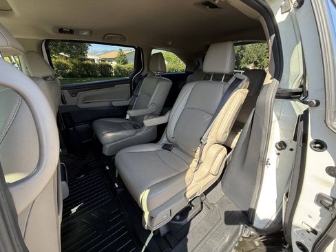 Used 2019 Honda Odyssey EX-L image 11
