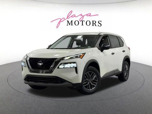 Used 2022 Nissan Rogue S FWD image 1