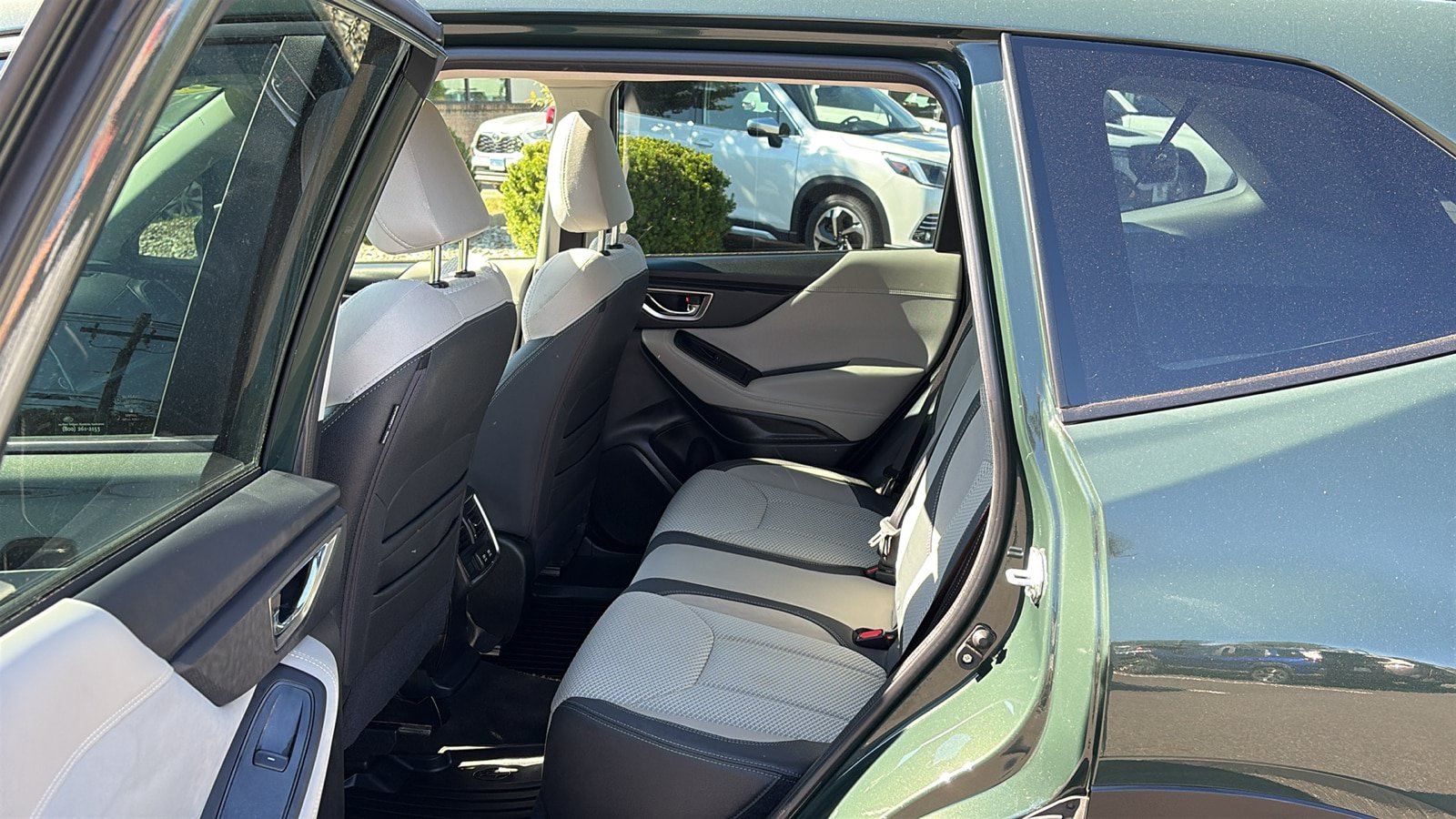 Used 2023 Subaru Forester Premium AWD/4WD image 25